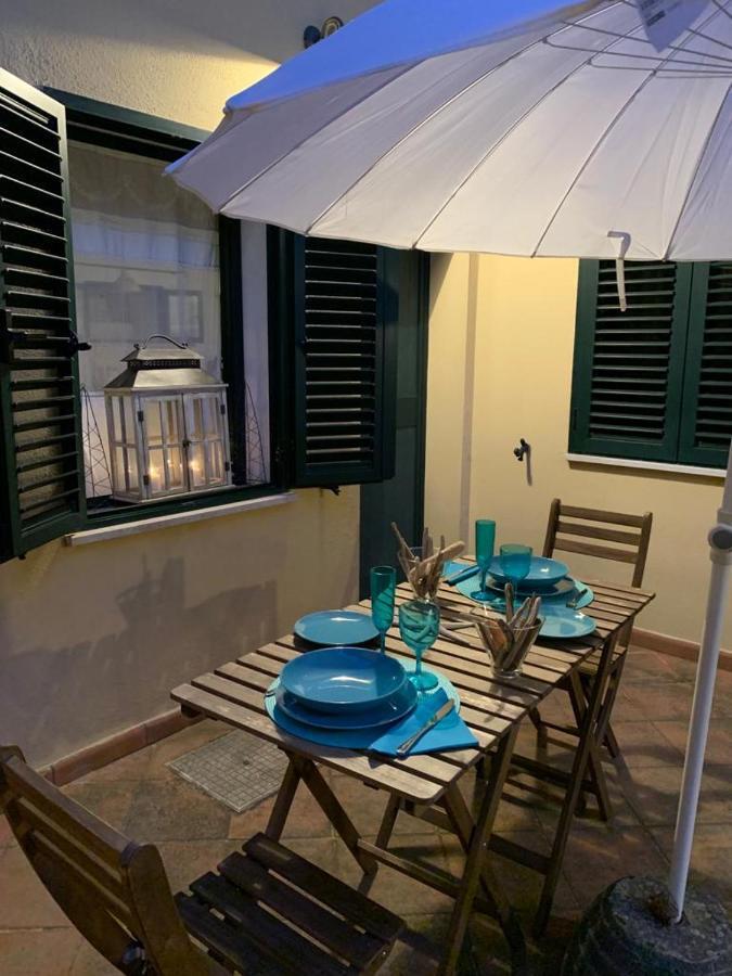 Raffinata Taverna Con Camino Cala Liberotto Exteriör bild