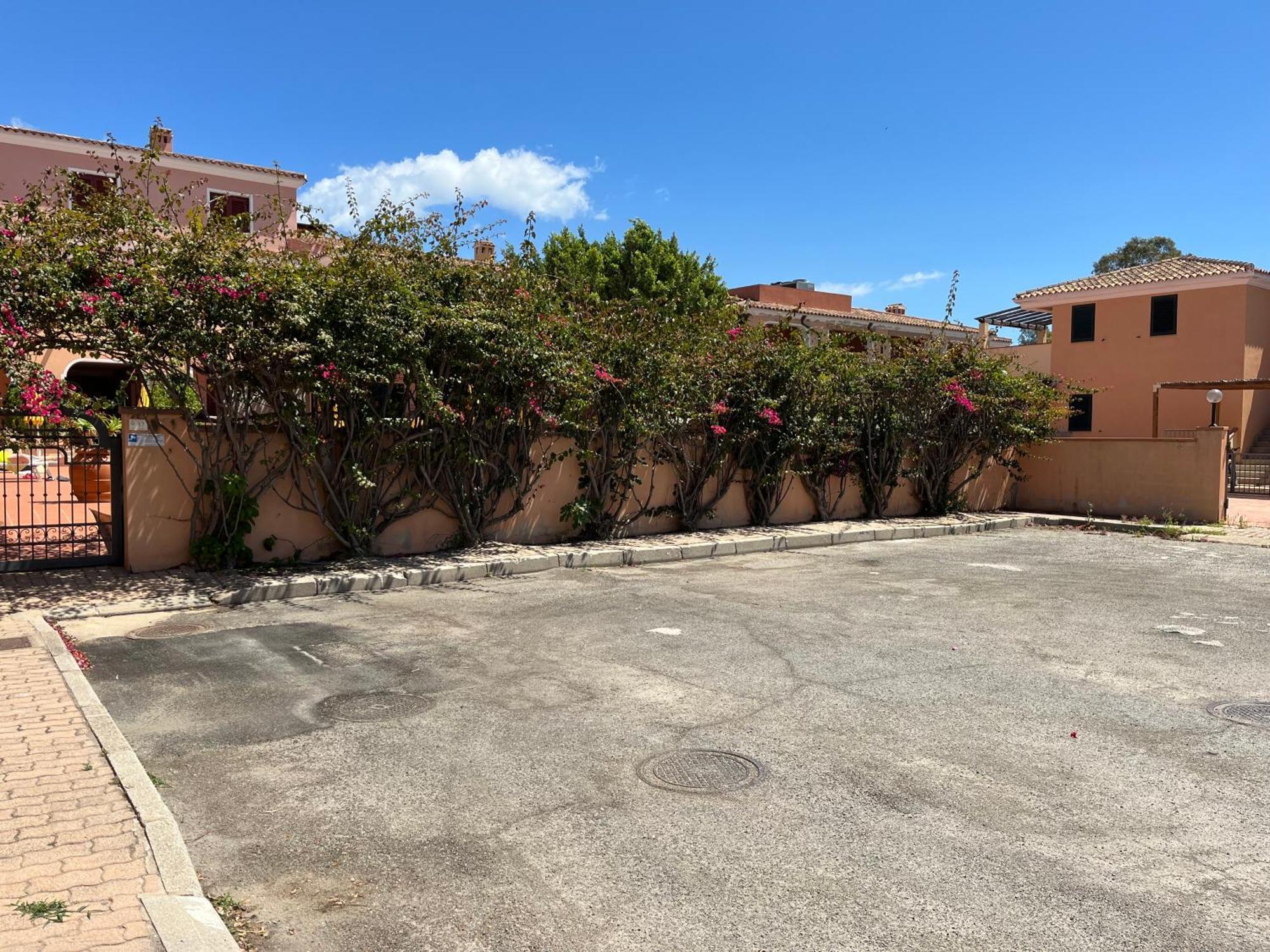 Raffinata Taverna Con Camino Cala Liberotto Exteriör bild